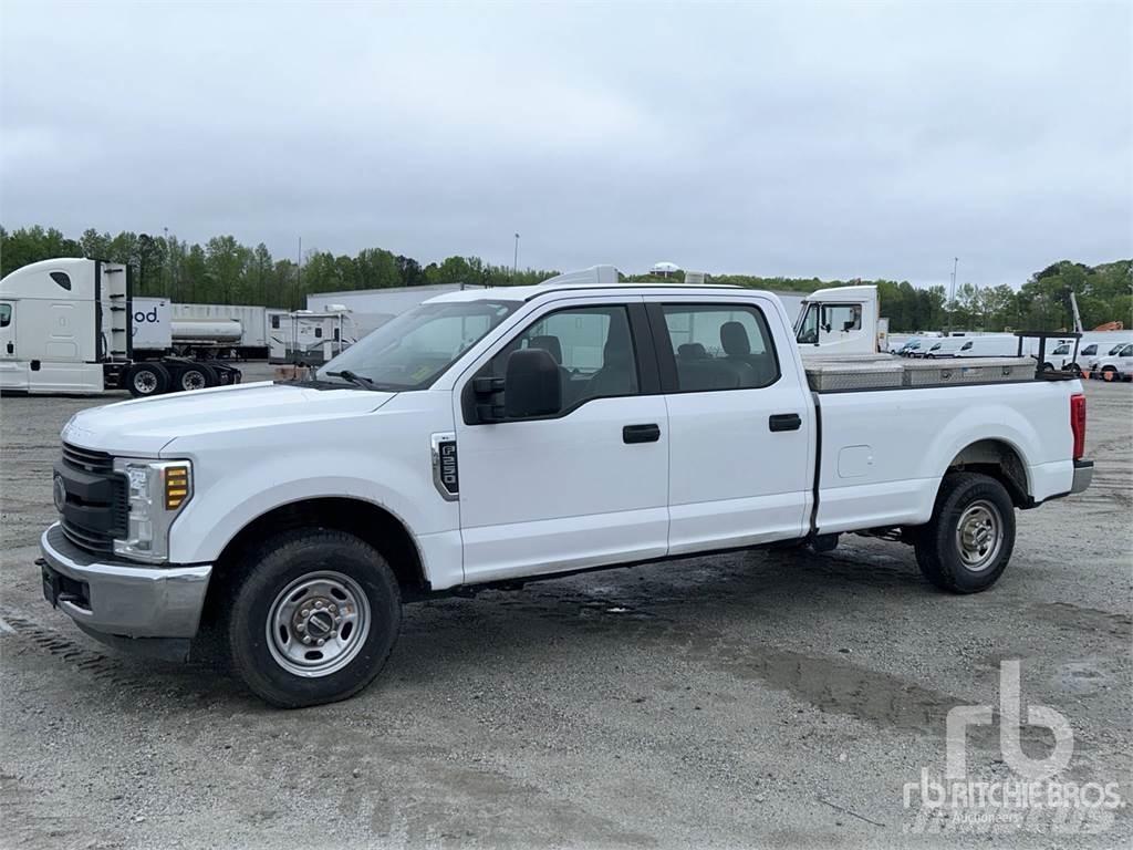 Ford F-250 Pikapai / Bortiniai sunkvežimiai