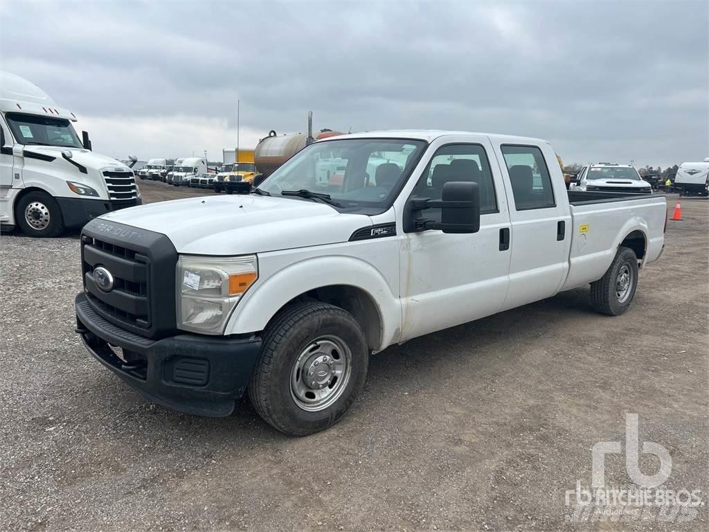 Ford F-250 Pikapai / Bortiniai sunkvežimiai