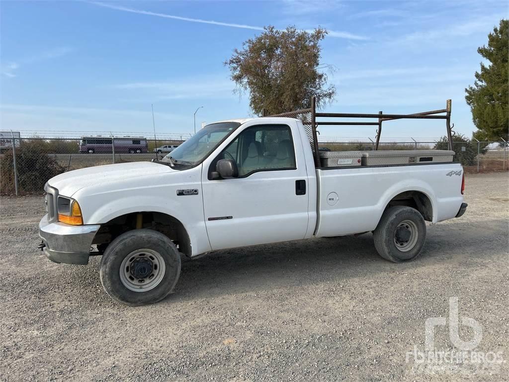 Ford F-250 Pikapai / Bortiniai sunkvežimiai