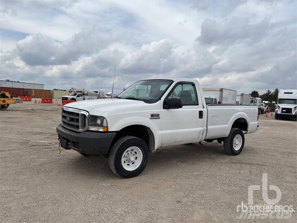 Ford F-250 Pikapai / Bortiniai sunkvežimiai