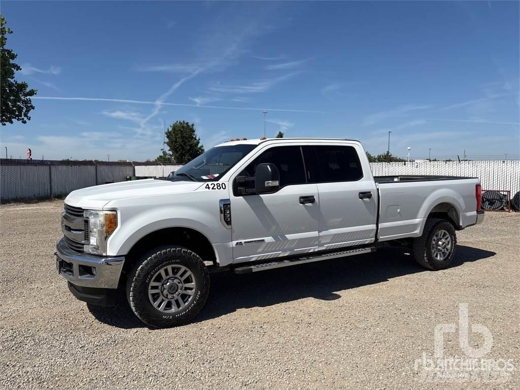 Ford F-350 Pikapai / Bortiniai sunkvežimiai