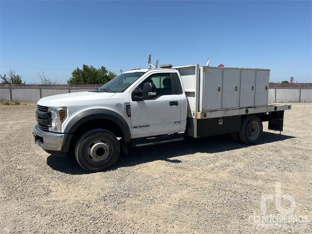 Ford F-550 Platformos/ Pakrovimas iš šono