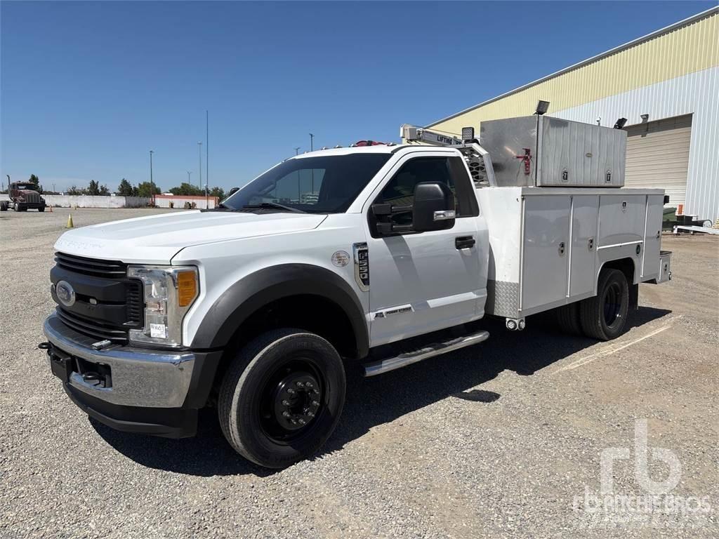 Ford F-550 Visuotinės / bendrosios paskirties automobiliai
