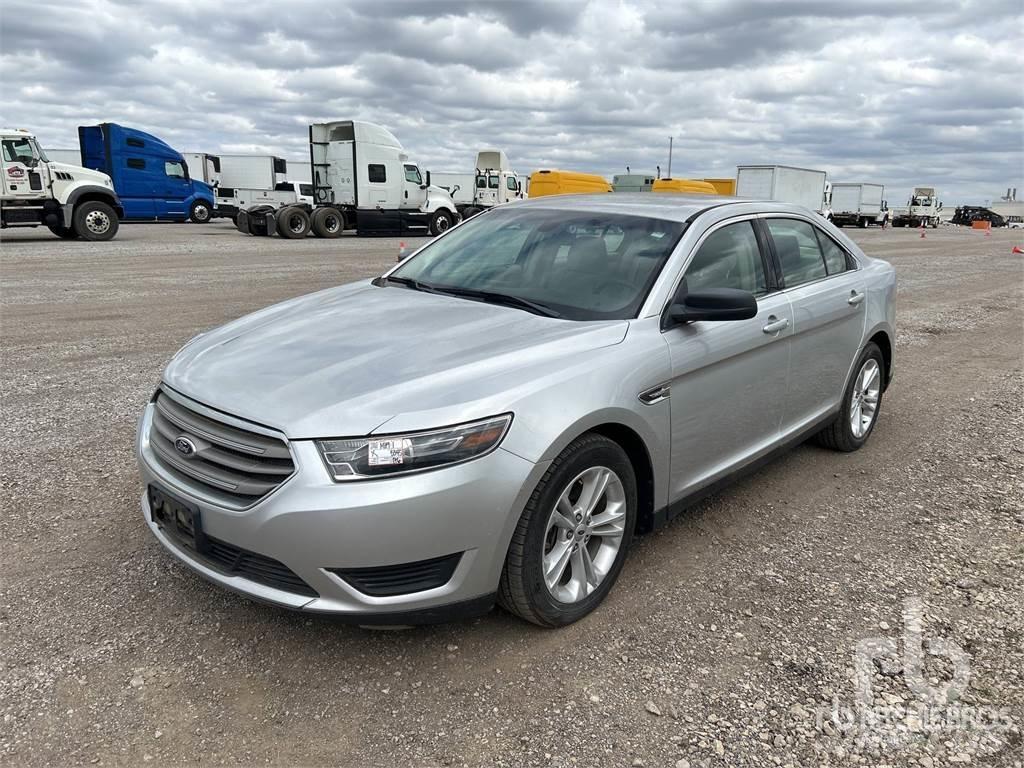 Ford TAURUS Lengvieji automobiliai