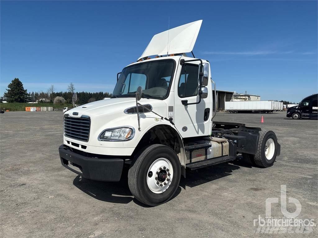 Freightliner M2 Naudoti vilkikai