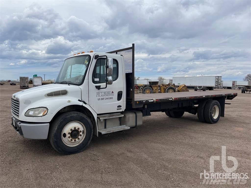 Freightliner M2 Platformos/ Pakrovimas iš šono