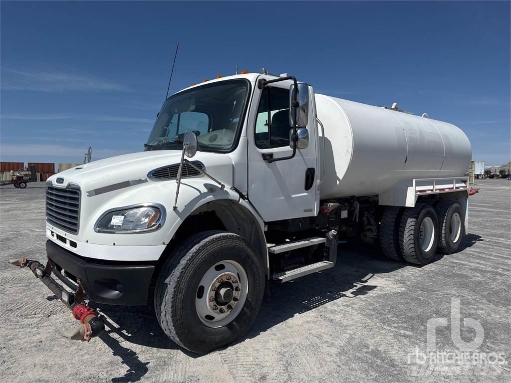 Freightliner M2 Vandens sunkvežimiai