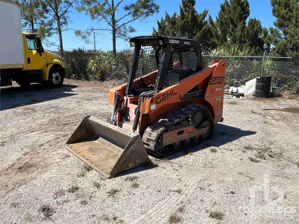 Gehl RT135 Krautuvai su šoniniu pasukimu