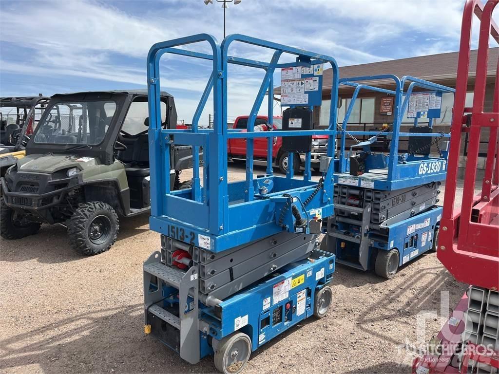 Genie GS-1330M Žirkliniai keltuvai