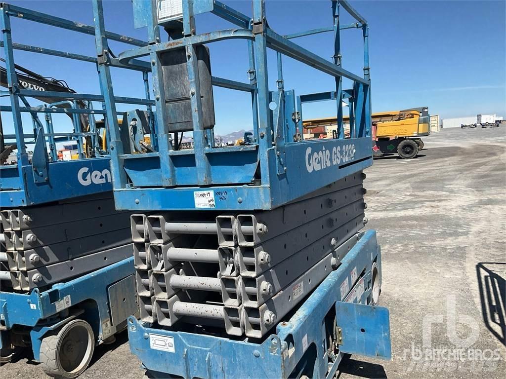 Genie GS-3232 Žirkliniai keltuvai