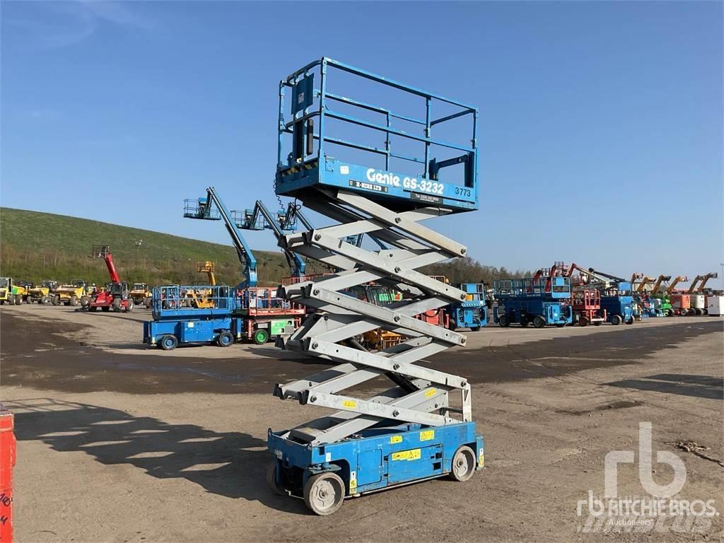Genie GS3232 Žirkliniai keltuvai