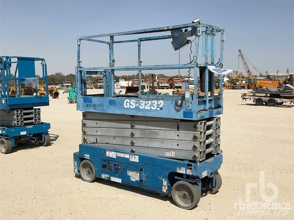 Genie GS3232 Žirkliniai keltuvai