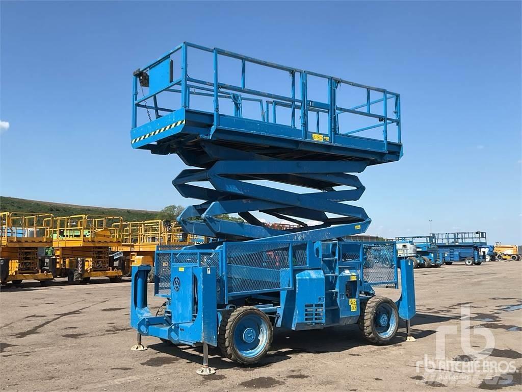 Genie GS4390 Žirkliniai keltuvai