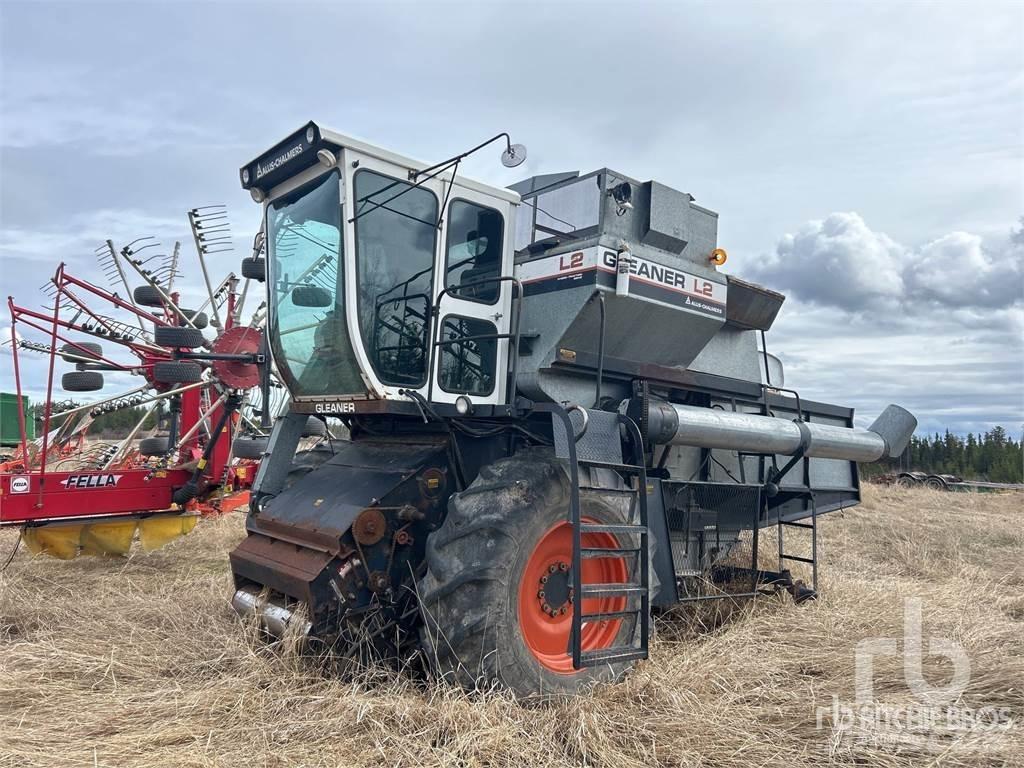 Gleaner L2 Derliaus nuėmimo kombainai