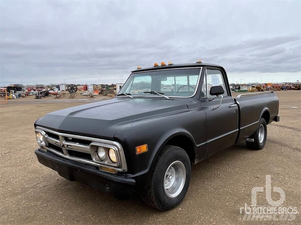 GMC 1500 Pikapai / Bortiniai sunkvežimiai