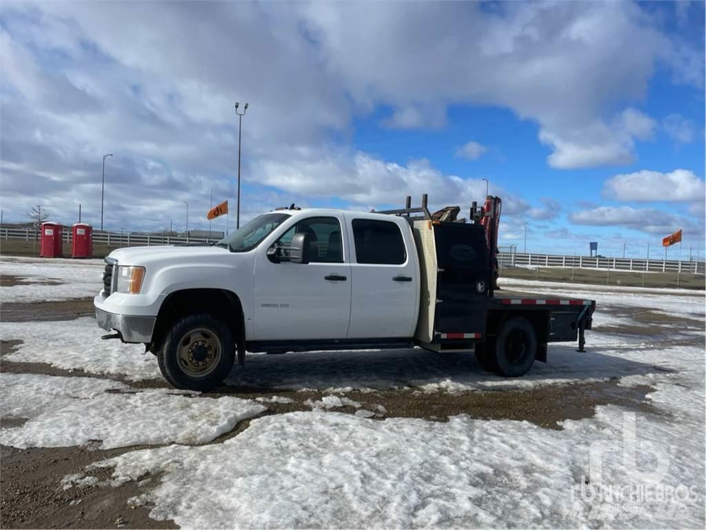 GMC 3500HD Automobiliniai kranai