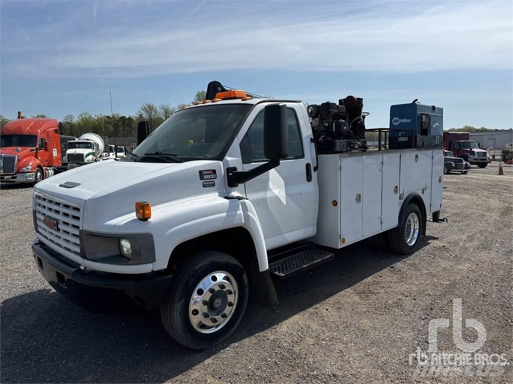 GMC C5500 Visuotinės / bendrosios paskirties automobiliai