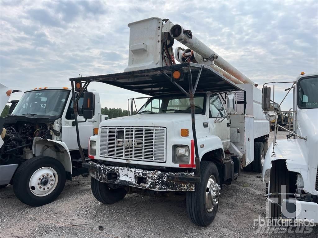 GMC C7500 Ant priekabų montuojamos kėlimo platformos