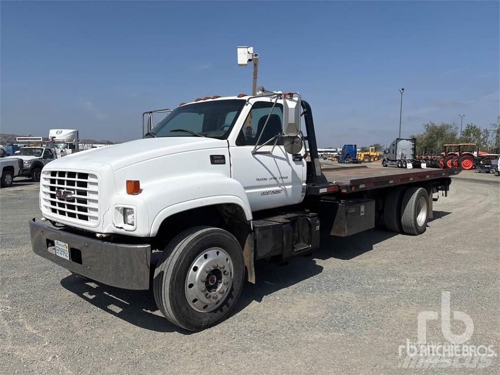GMC C7500 Pagalbos kelyje automobiliai
