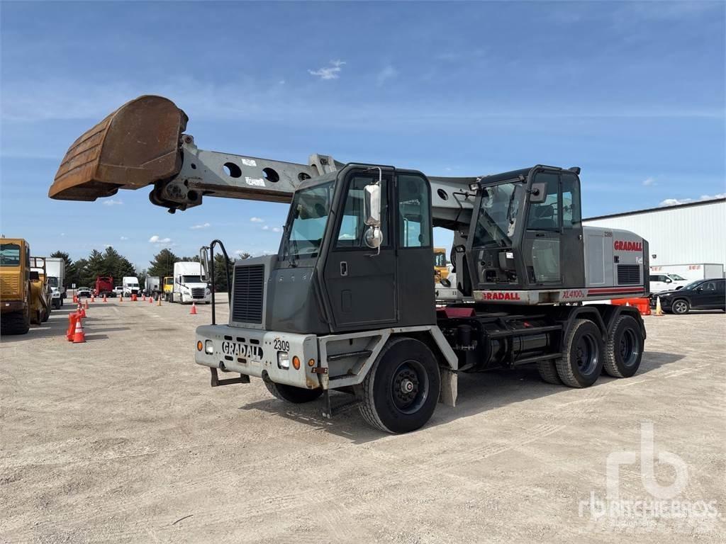 Gradall XL4100 Ratiniai ekskavatoriai