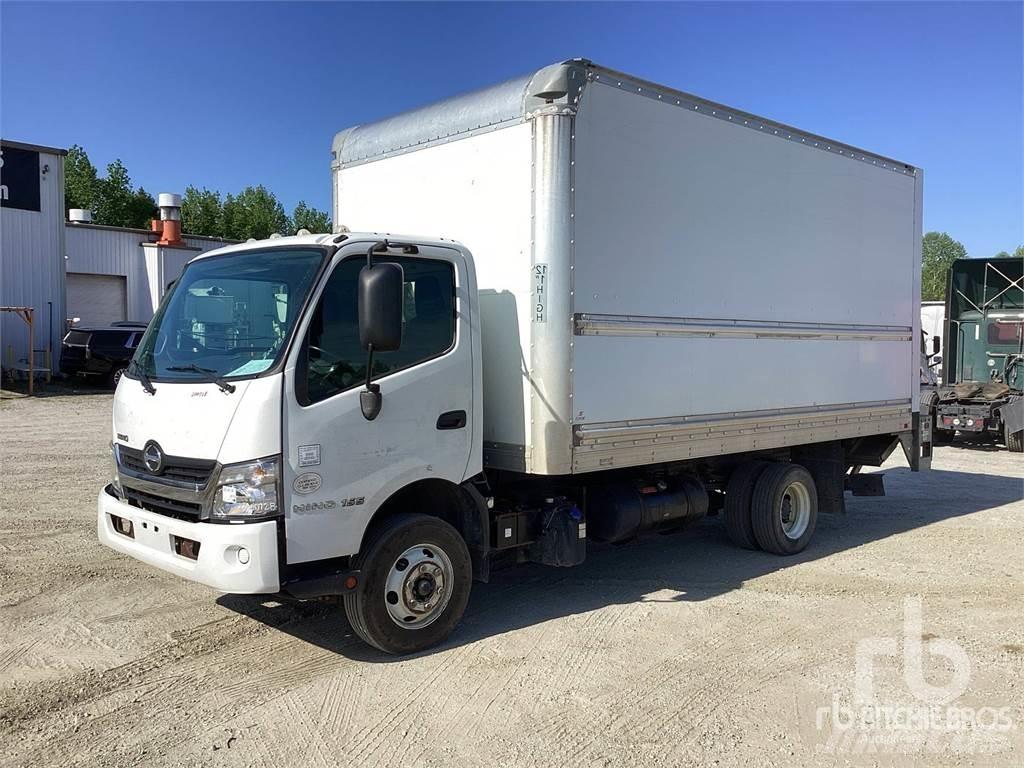 Hino 155 Krovininiai furgonai
