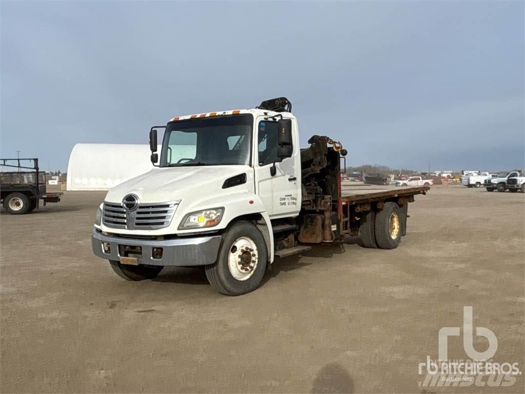Hino 338 Automobiliniai kranai
