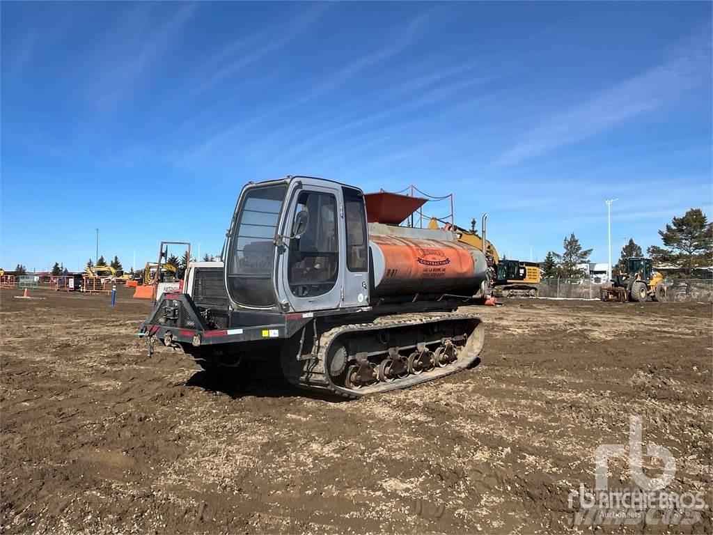 Hitachi CG110D Visureigiai