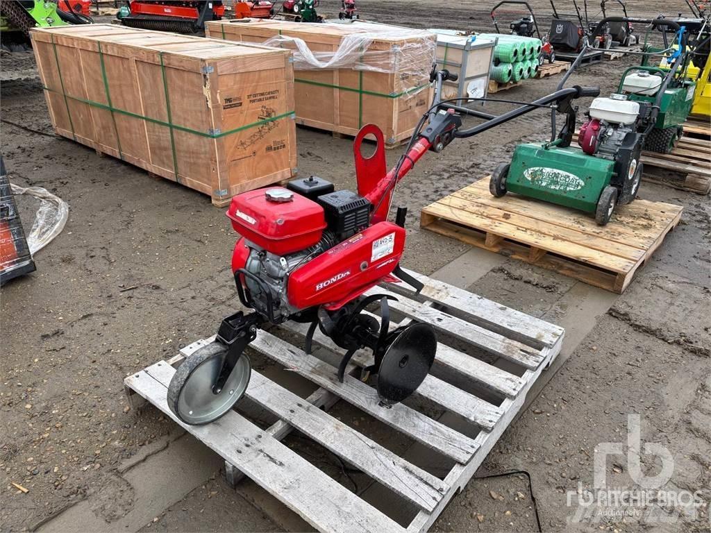 Honda 5HP Varomosios akėčios ir žemės frezos