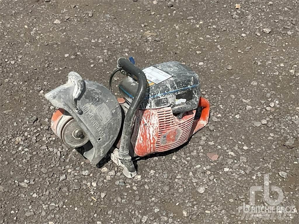 Husqvarna K770 Statyba - Kita