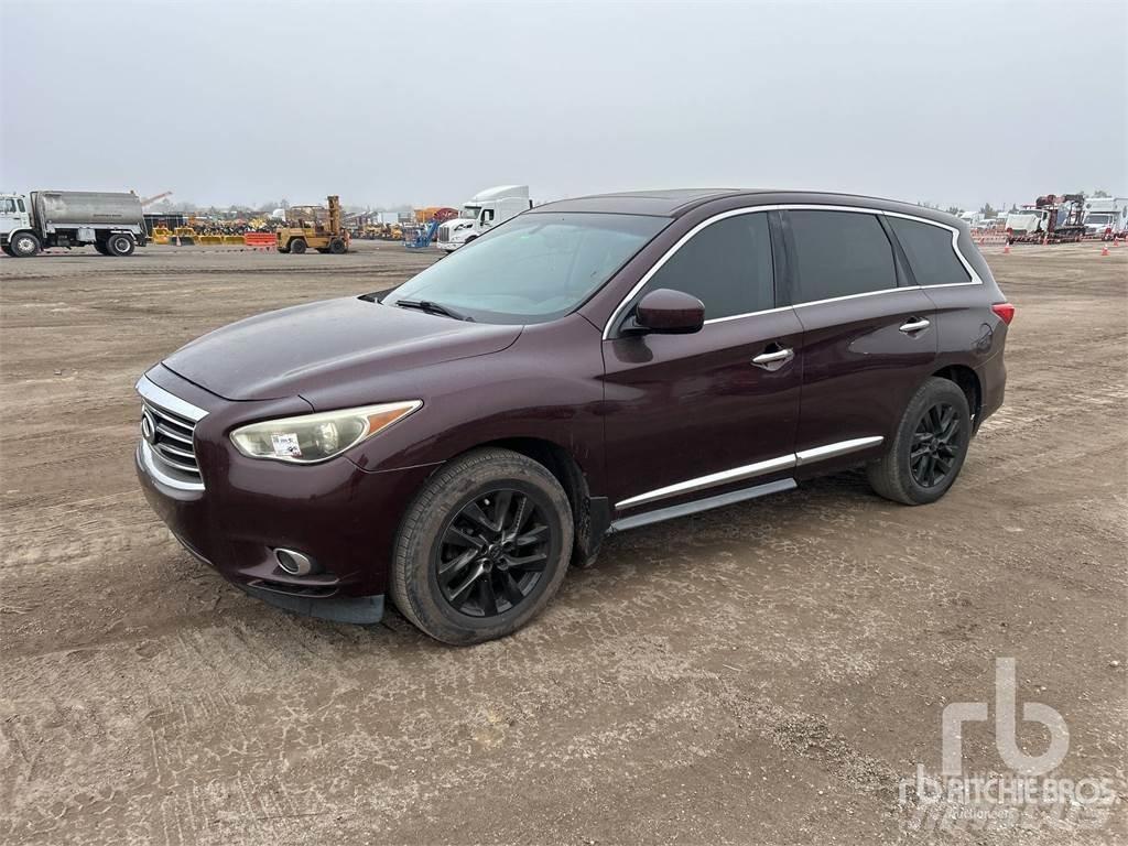 Infiniti JX35 Pikapai / Bortiniai sunkvežimiai