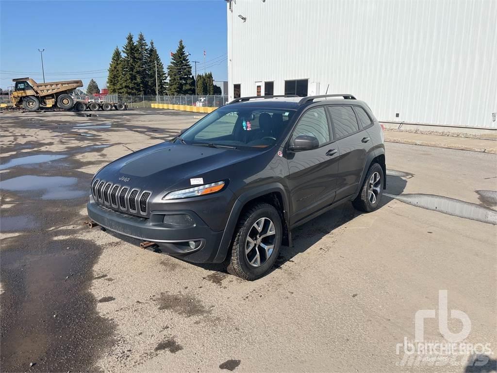 Jeep CHEROKEE Pikapai / Bortiniai sunkvežimiai