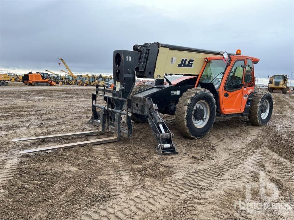 JLG 1055 Teleskopiniai krautuvai