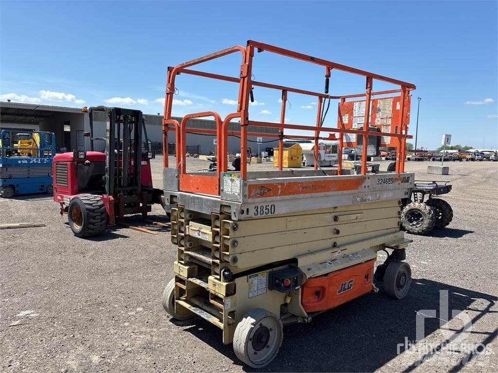 JLG 3246ES Žirkliniai keltuvai