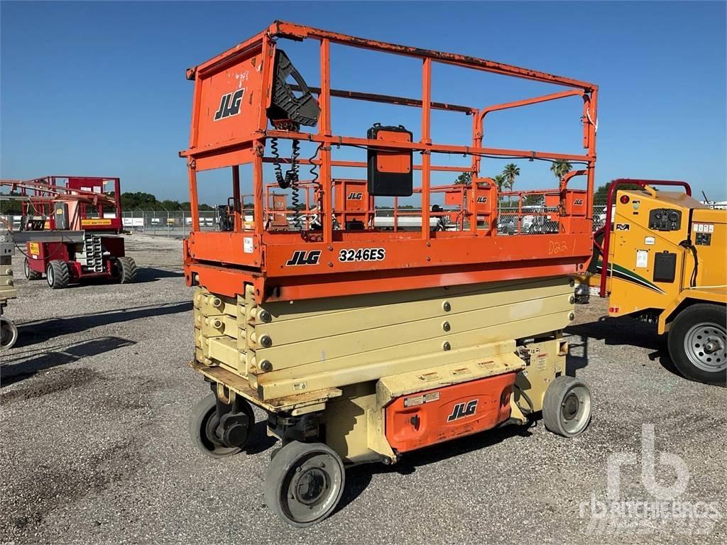 JLG 3246ES Žirkliniai keltuvai