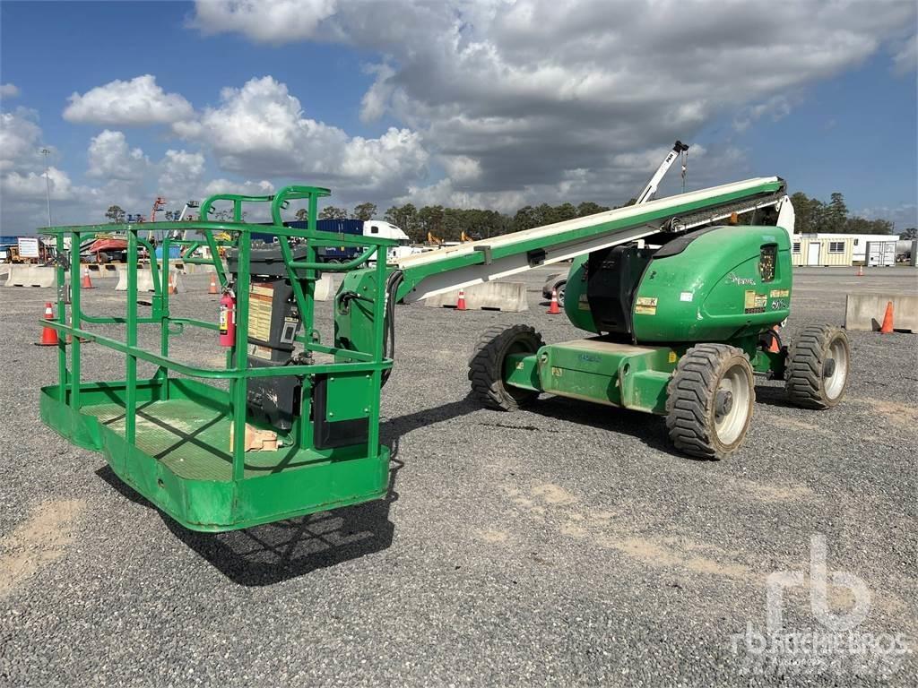 JLG 600A Alkūniniai keltuvai