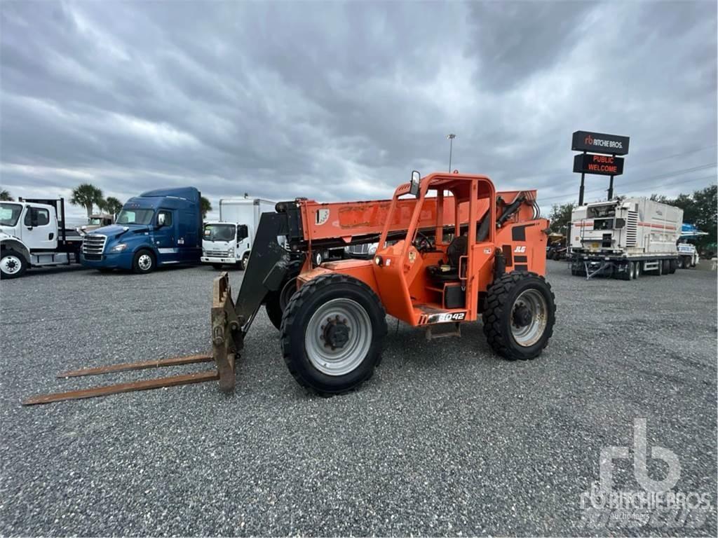 JLG 8042 Teleskopiniai krautuvai