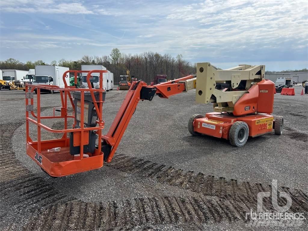 JLG E400AJPN Alkūniniai keltuvai