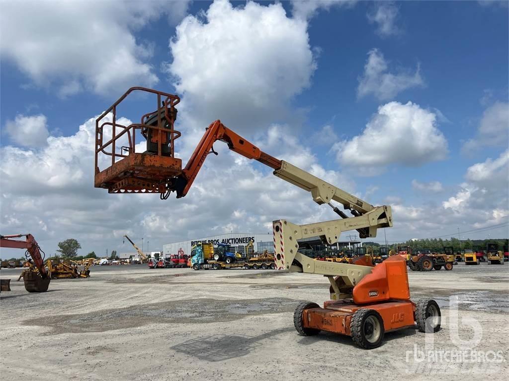 JLG E450AJ Alkūniniai keltuvai