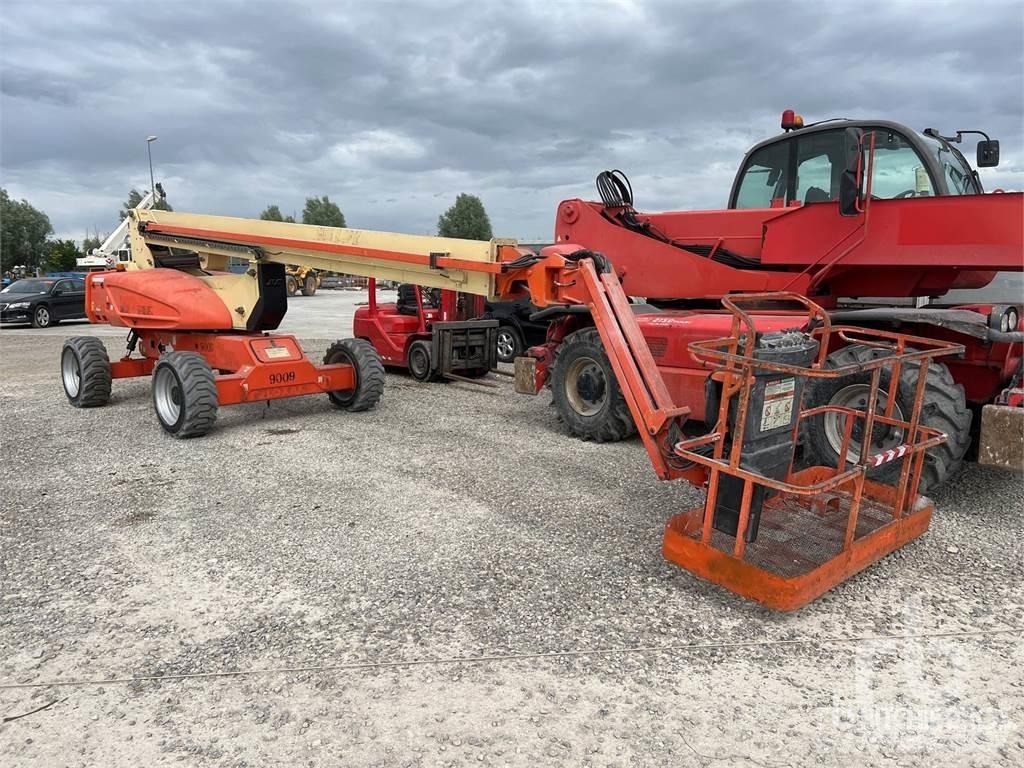 JLG E600JP Alkūniniai keltuvai