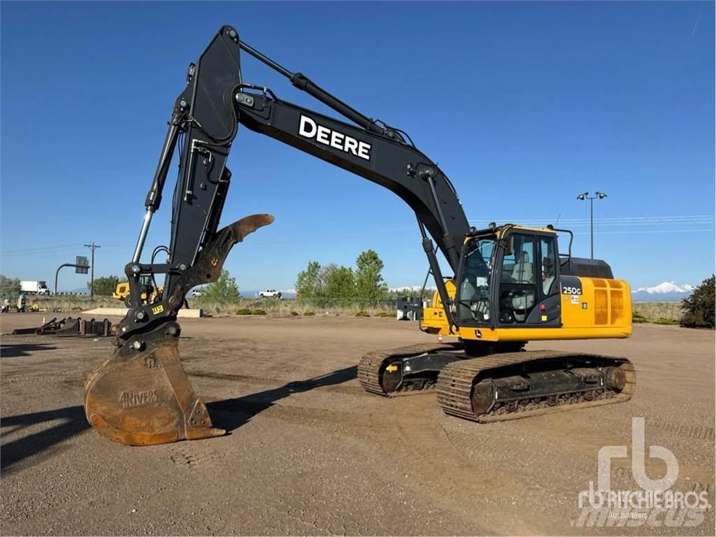 John Deere 250G Vikšriniai ekskavatoriai