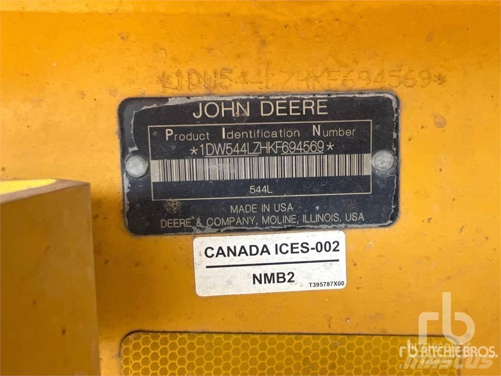 John Deere 544L Naudoti ratiniai krautuvai