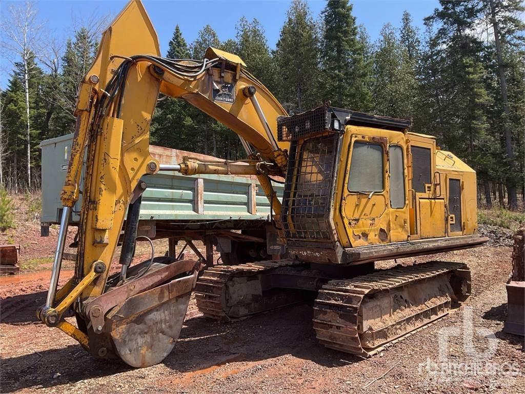 John Deere 693D Vikšriniai ekskavatoriai