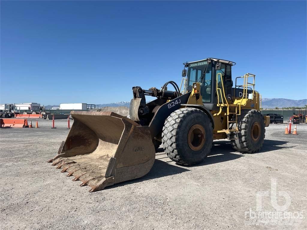 John Deere 824J Naudoti ratiniai krautuvai