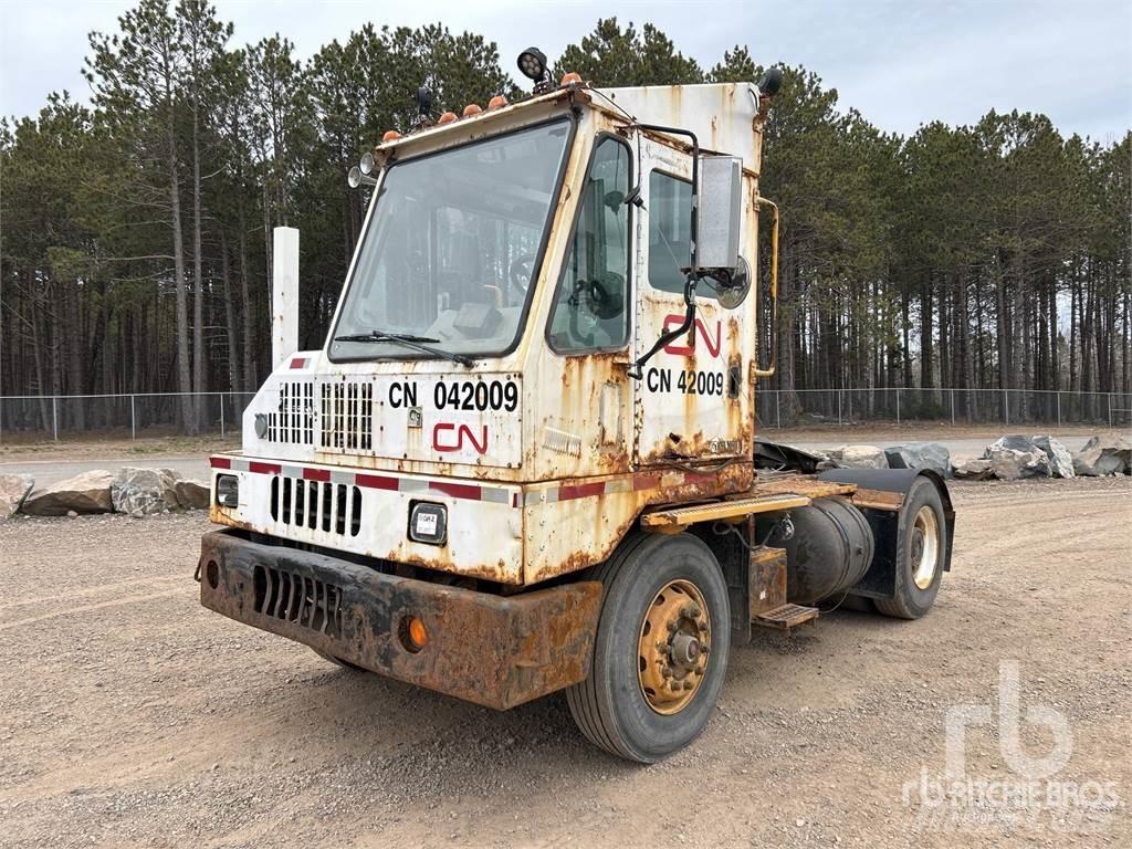 Kalmar 4X2 Naudoti vilkikai
