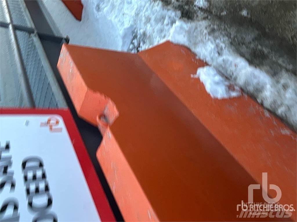 Kalmar T2 Naudoti vilkikai