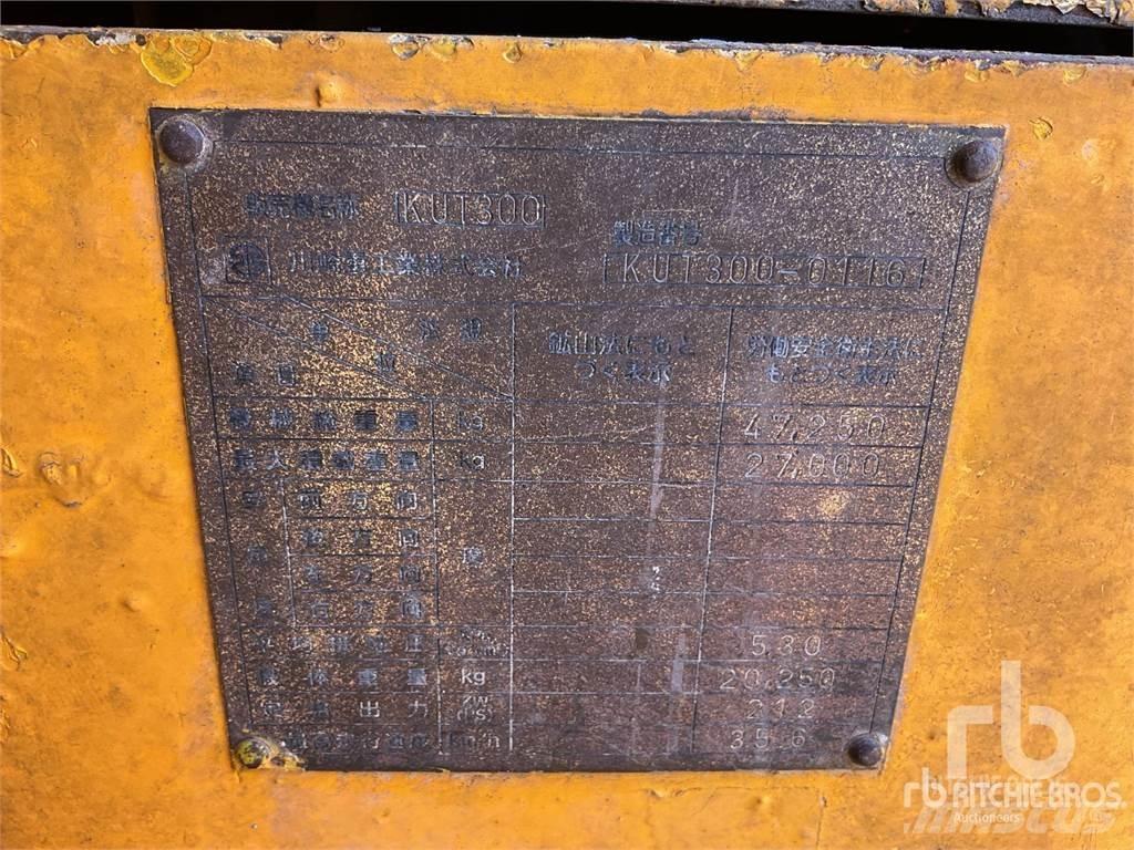 Kawasaki KUT300 Savivarčių priekabų vilkikai