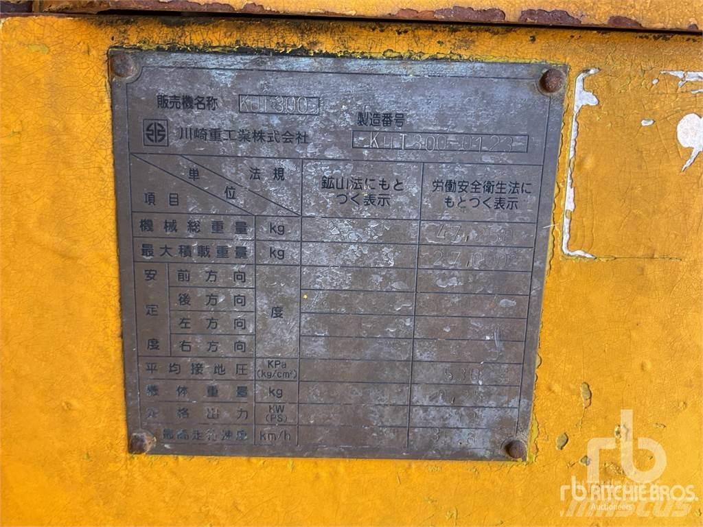 Kawasaki KUT300 Savivarčių priekabų vilkikai