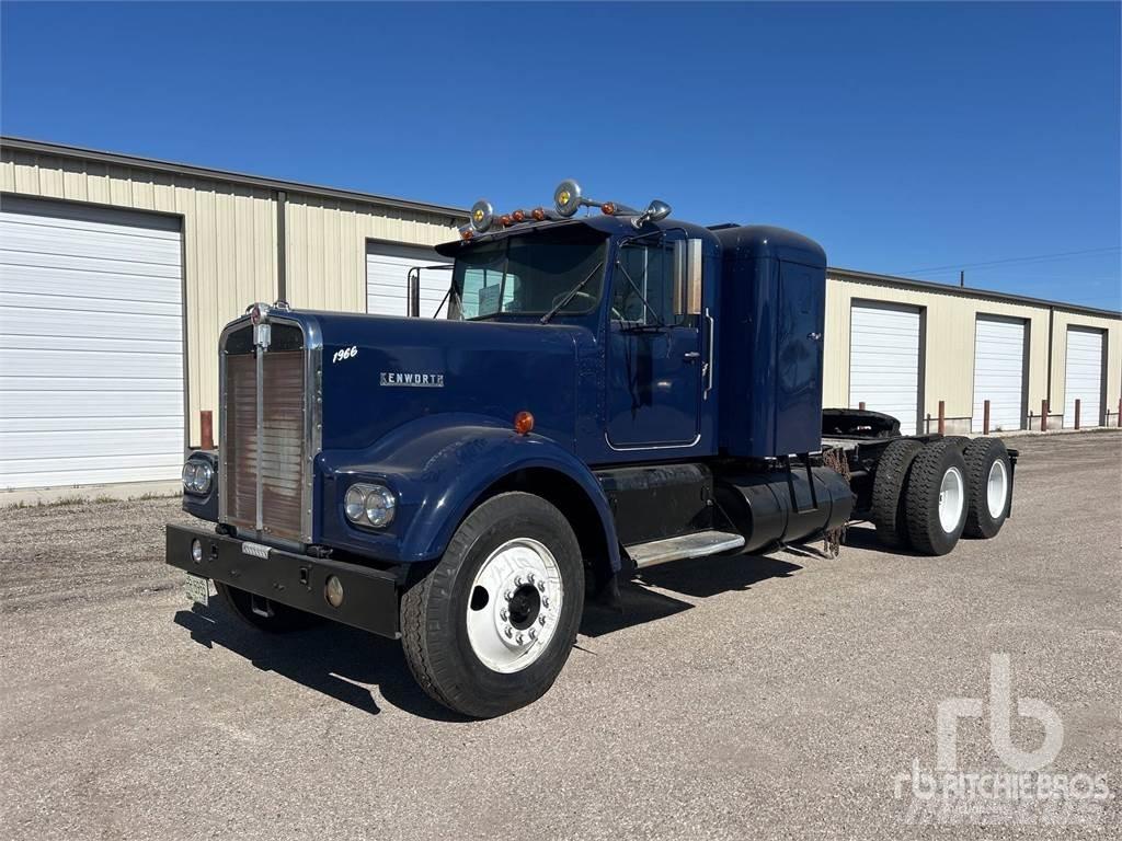 Kenworth CC25 Naudoti vilkikai