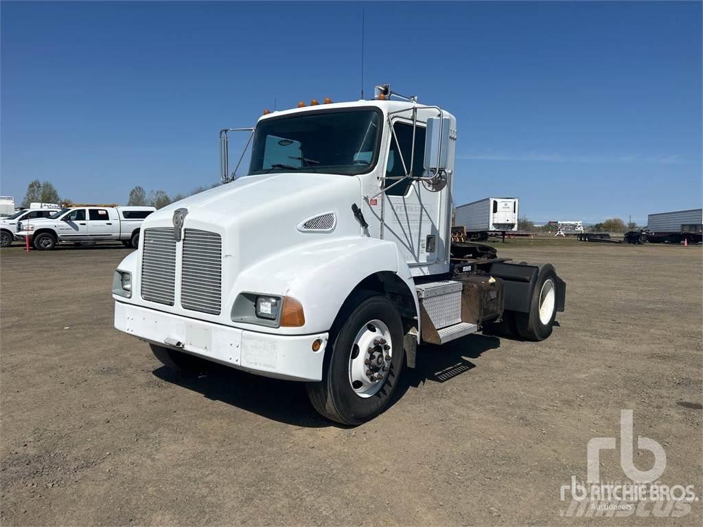 Kenworth T300 Naudoti vilkikai