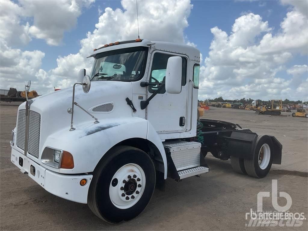 Kenworth T300 Naudoti vilkikai
